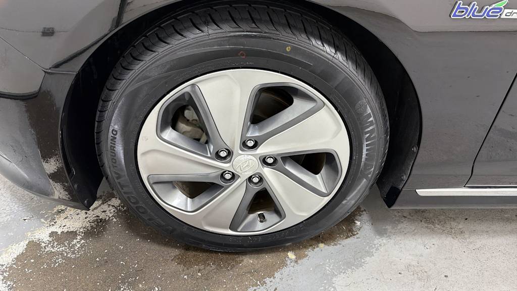 Thumbnail: 2017 Hyundai Sonata - 7