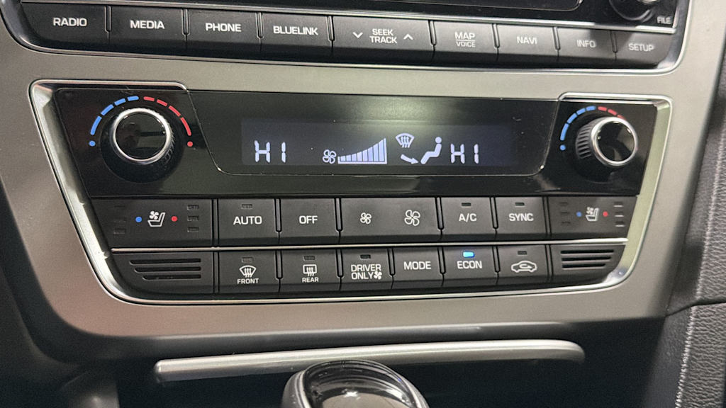 Thumbnail: 2017 Hyundai Sonata - 29