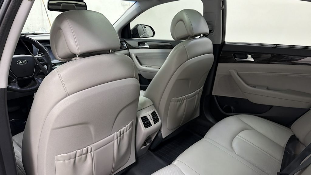 Thumbnail: 2017 Hyundai Sonata - 31