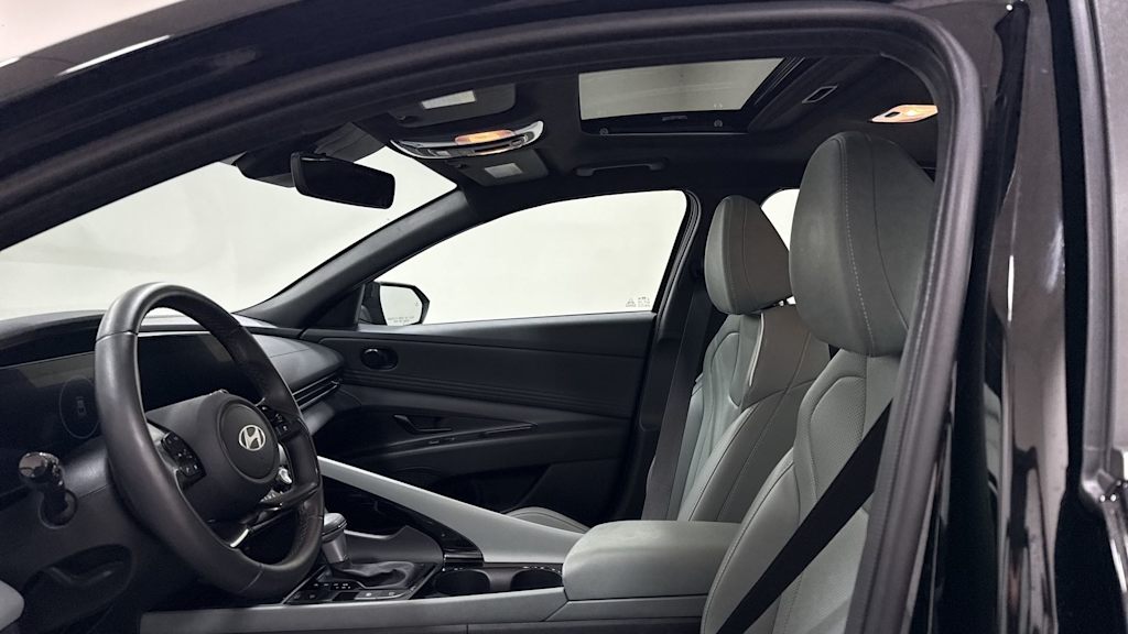 Thumbnail: 2025 Hyundai Elantra - 29