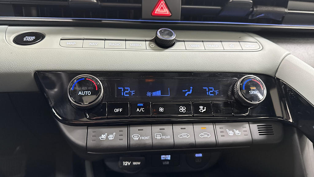 Thumbnail: 2025 Hyundai Elantra - 28