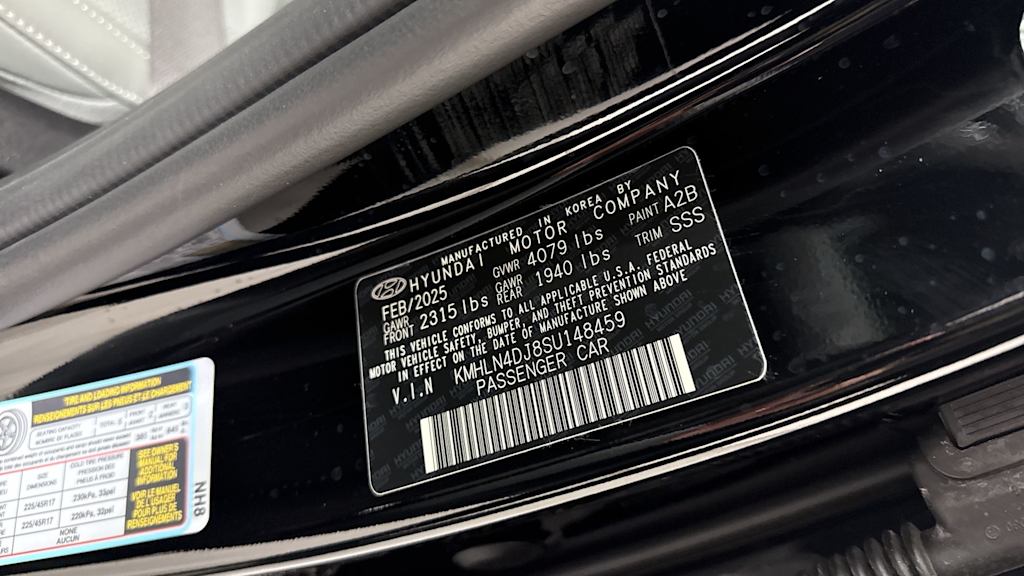 Thumbnail: 2025 Hyundai Elantra - 18