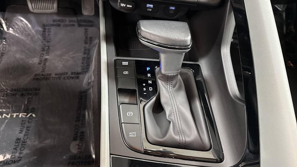 Thumbnail: 2025 Hyundai Elantra - 14