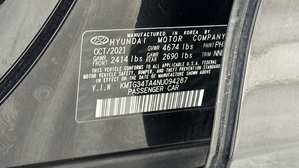 Thumbnail: 2022 Genesis G70 - 19