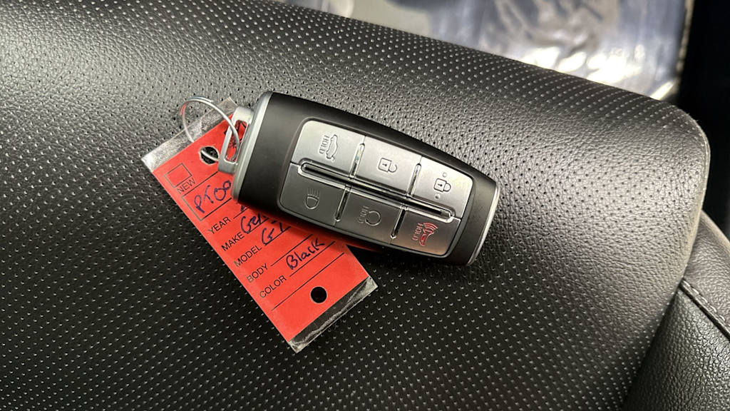 Thumbnail: 2022 Genesis G70 - 18