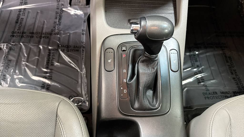 Thumbnail: 2016 Kia Forte - 16
