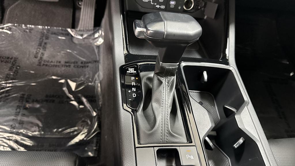 Thumbnail: 2025 Kia K5 - 14