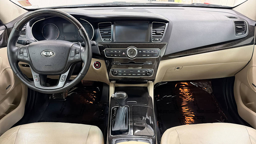 Thumbnail: 2015 Kia Cadenza - 15