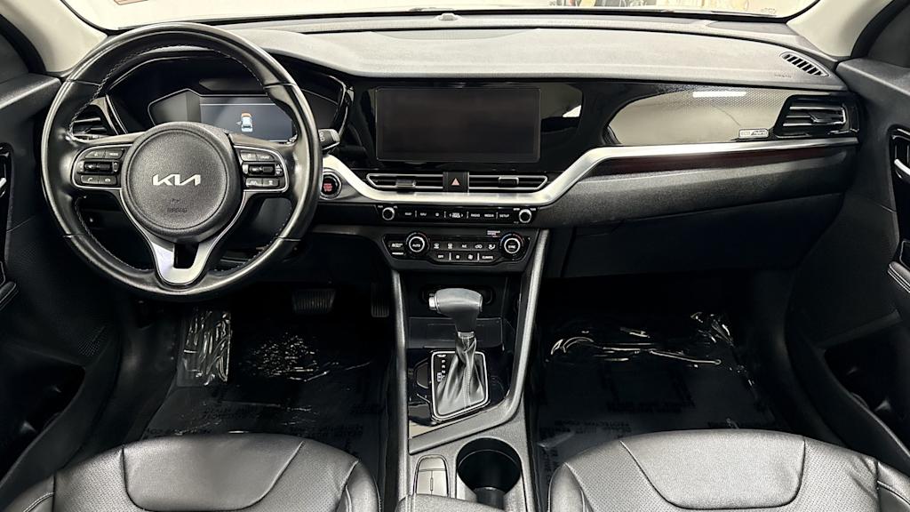 Thumbnail: 2022 Kia Niro - 14