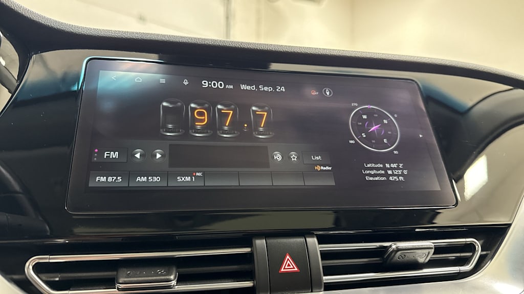 Thumbnail: 2022 Kia Niro - 26