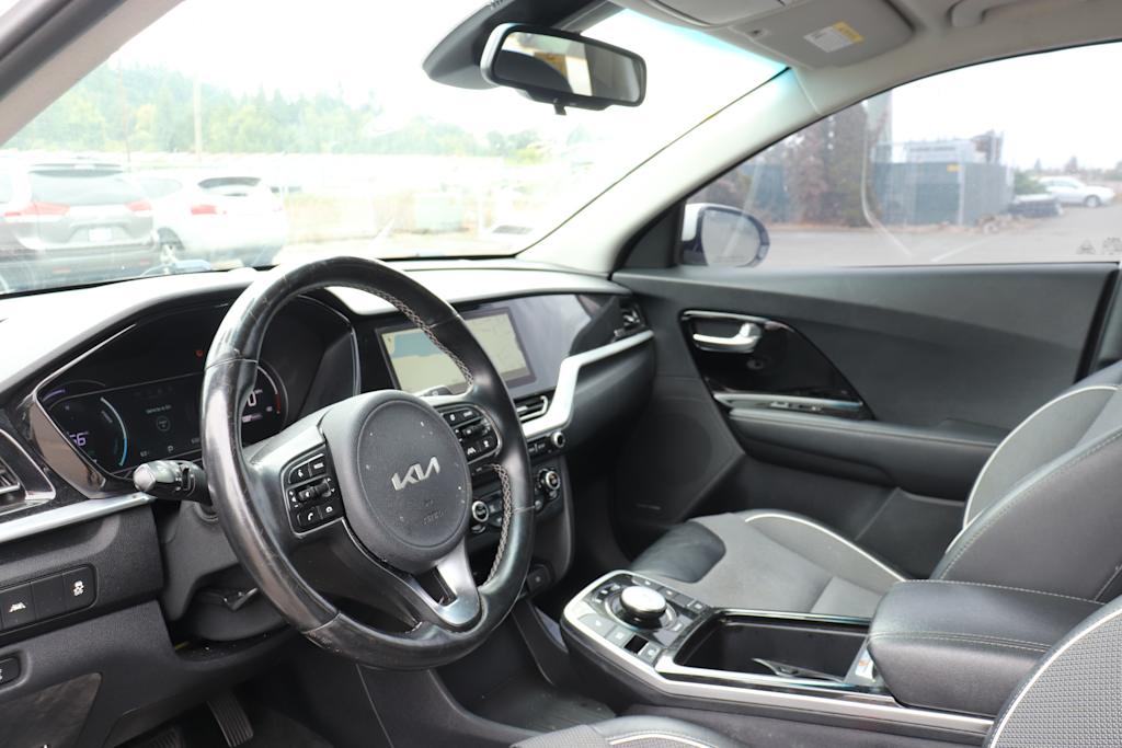 Thumbnail: 2022 Kia Niro - 2