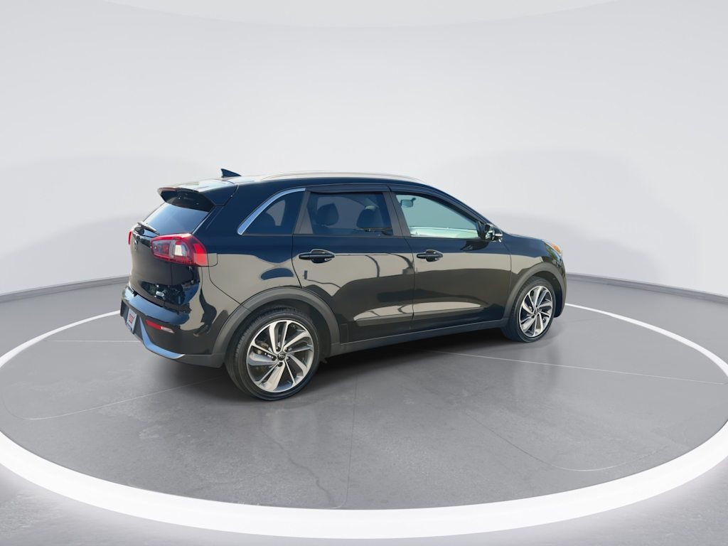 Thumbnail: 2017 Kia Niro - 7