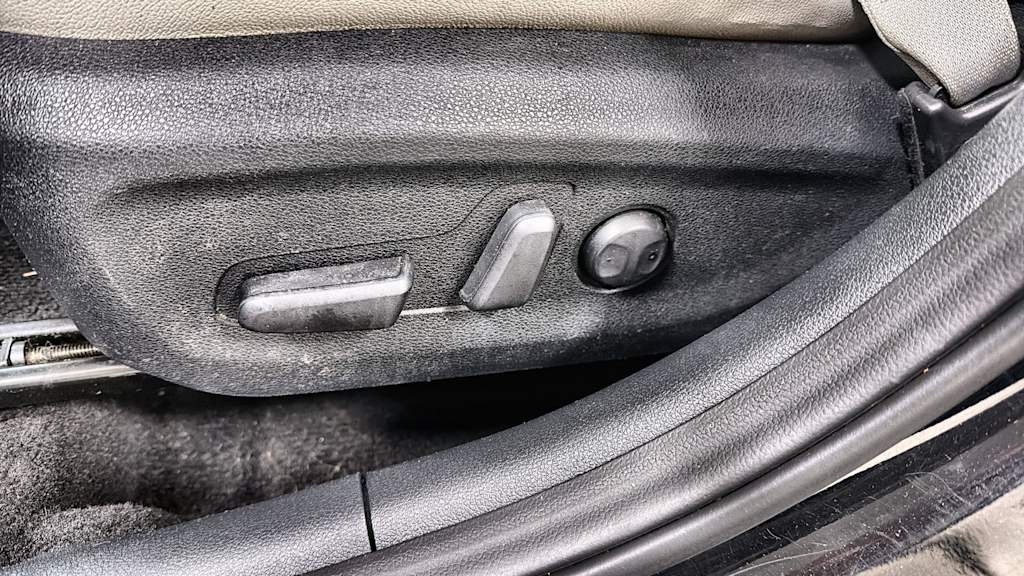 Thumbnail: 2017 Kia Niro - 24