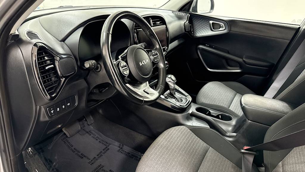 Thumbnail: 2023 Kia Soul - 2
