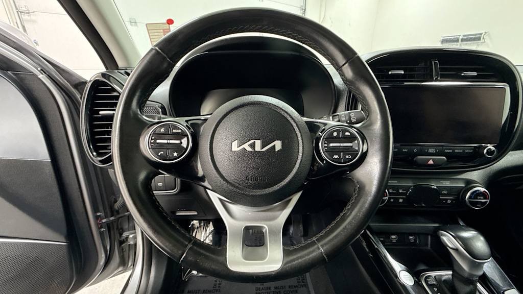 Thumbnail: 2023 Kia Soul - 9
