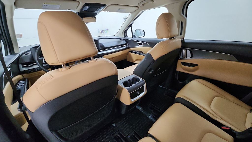 Thumbnail: 2024 Kia Carnival - 11