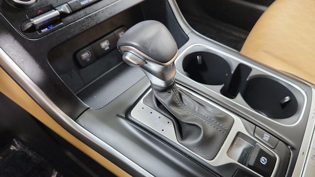 Thumbnail: 2024 Kia Carnival - 15