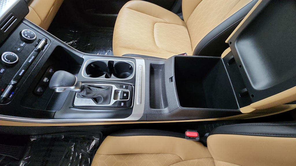 Thumbnail: 2024 Kia Carnival - 29