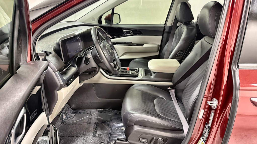 Thumbnail: 2022 Kia Carnival - 10