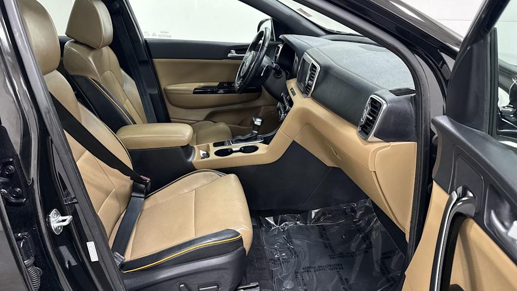 Thumbnail: 2017 Kia Sportage - 11