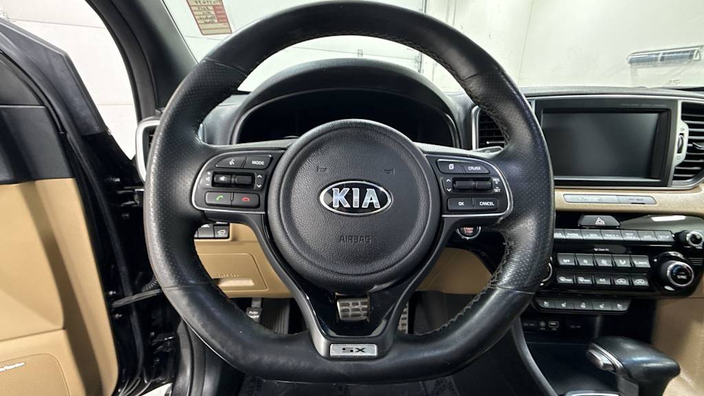 Thumbnail: 2017 Kia Sportage - 9