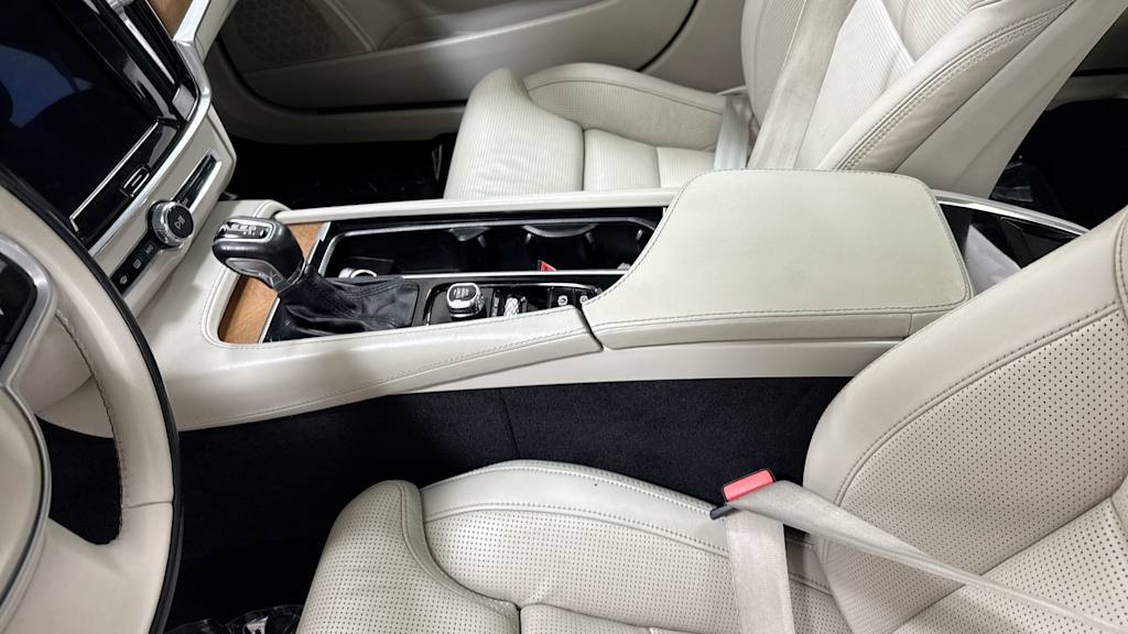 2018 Volvo S90 T6 Inscription 29