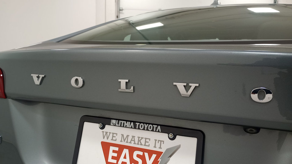 Thumbnail: 2016 Volvo S60 - 31