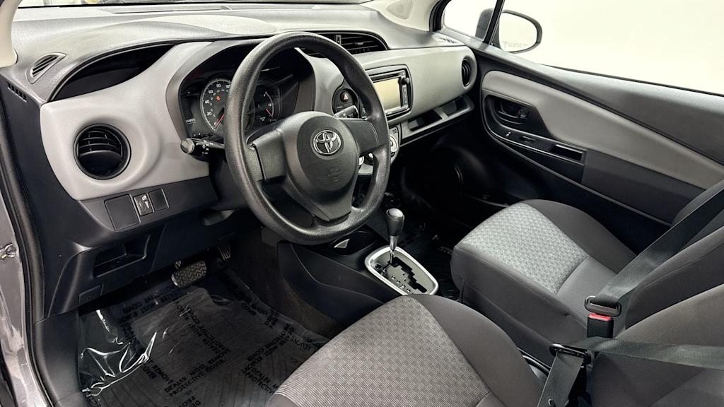 Thumbnail: 2016 Toyota Yaris - 2