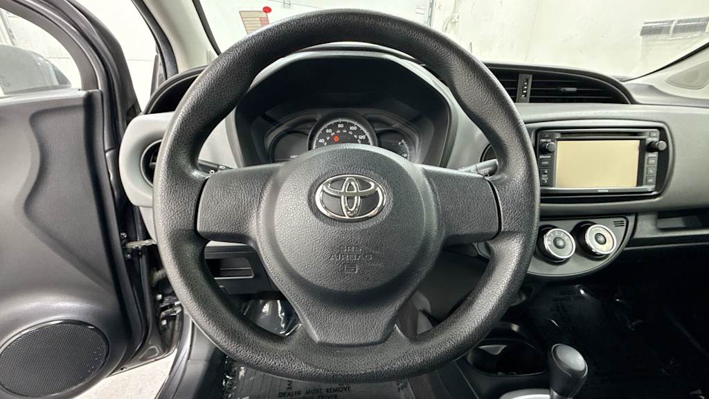 Thumbnail: 2016 Toyota Yaris - 9