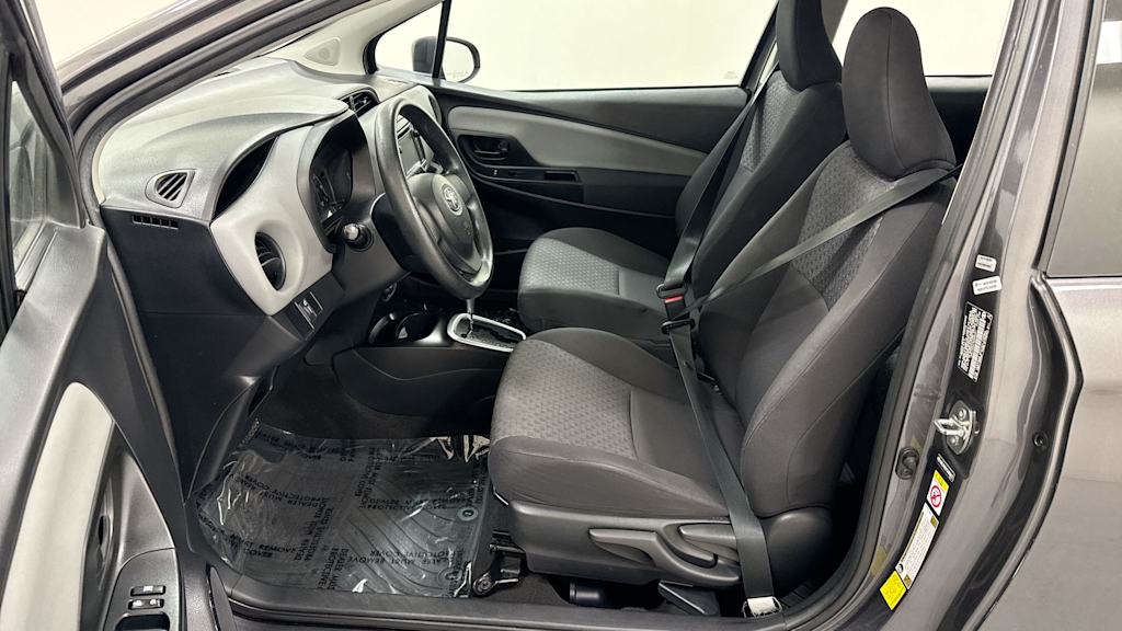 Thumbnail: 2016 Toyota Yaris - 10