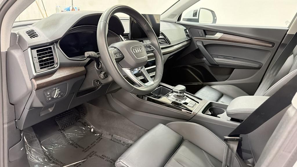 Thumbnail: 2024 Audi Q5 - 2