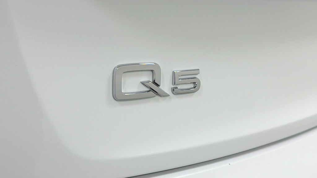Thumbnail: 2024 Audi Q5 - 6