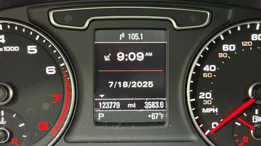 Thumbnail: 2015 Audi Q3 - 17
