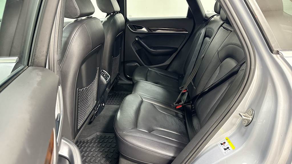 Thumbnail: 2015 Audi Q3 - 13
