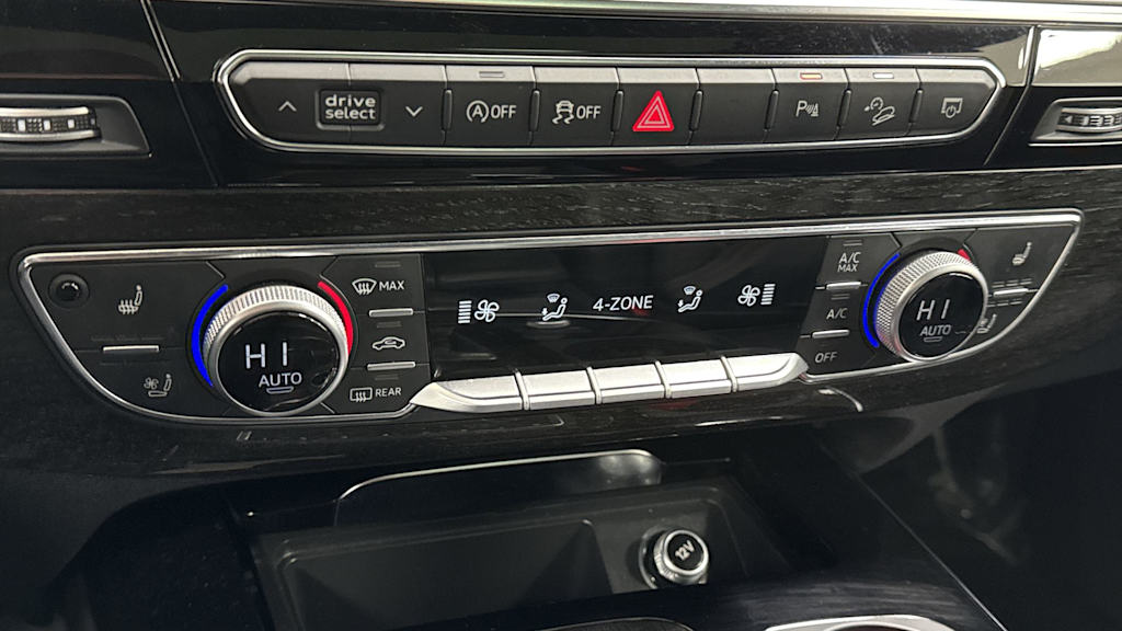 Thumbnail: 2019 Audi Q7 - 29