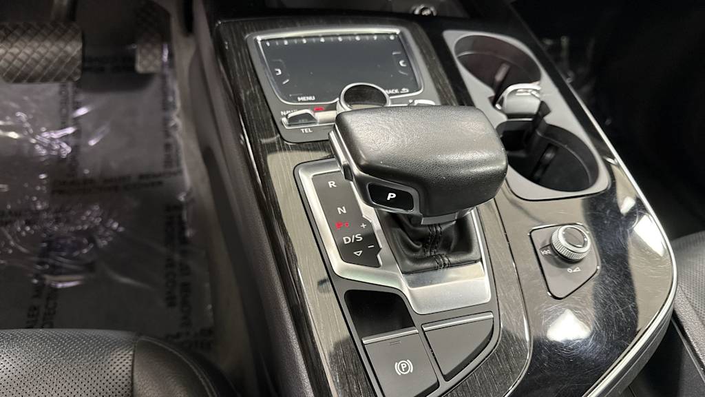 Thumbnail: 2019 Audi Q7 - 16