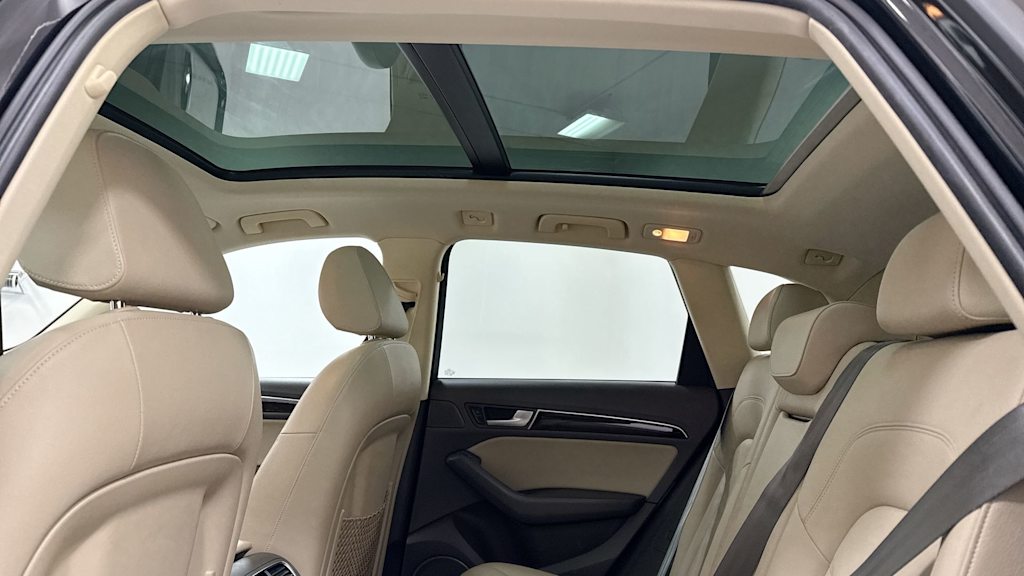 Thumbnail: 2014 Audi Q5 - 30
