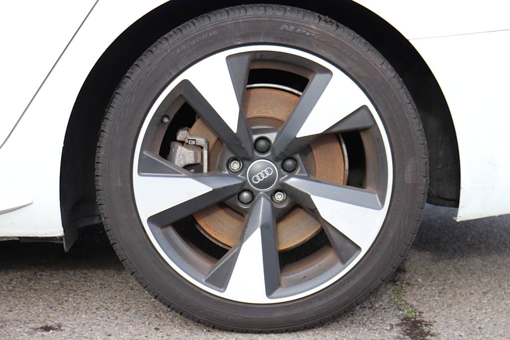 Thumbnail: 2017 Audi A4 - 6