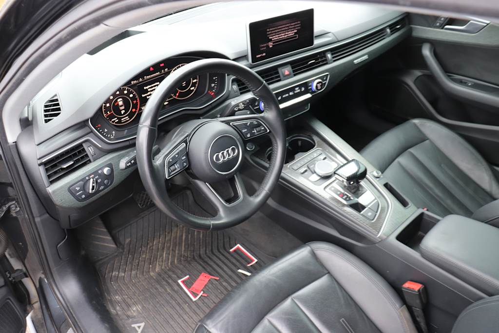 Thumbnail: 2017 Audi A4 - 2