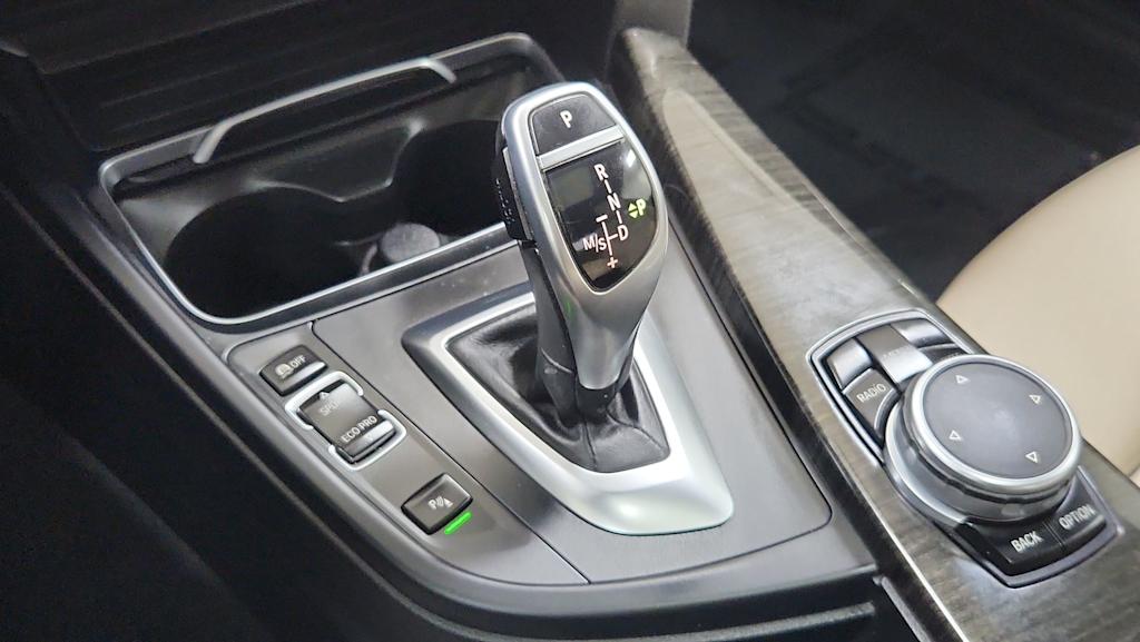 Thumbnail: 2016 BMW 4 Series - 15