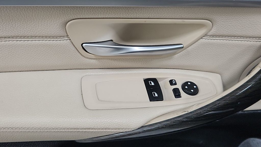 Thumbnail: 2016 BMW 4 Series - 25