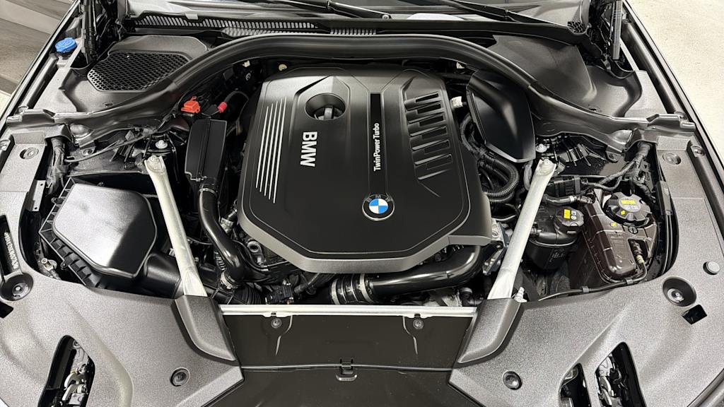 Thumbnail: 2018 BMW 5 Series - 8