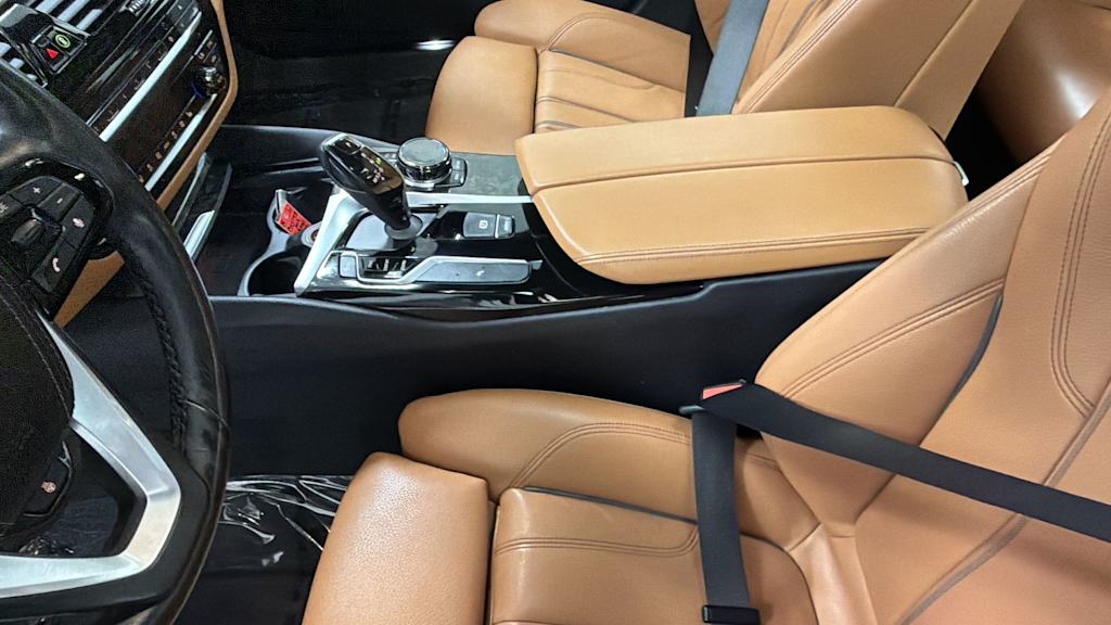 Thumbnail: 2018 BMW 5 Series - 11