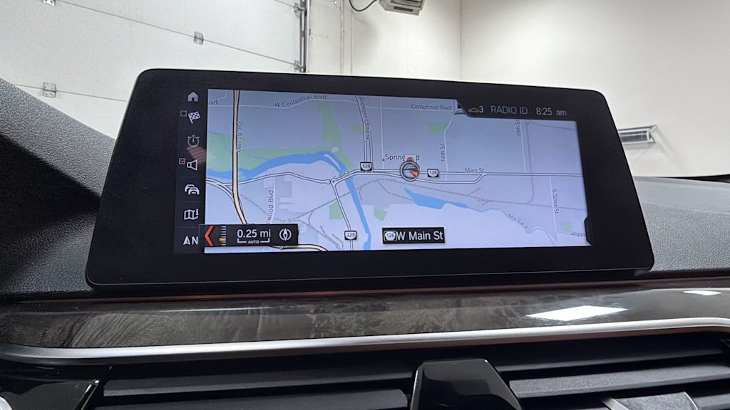 Thumbnail: 2018 BMW 5 Series - 27