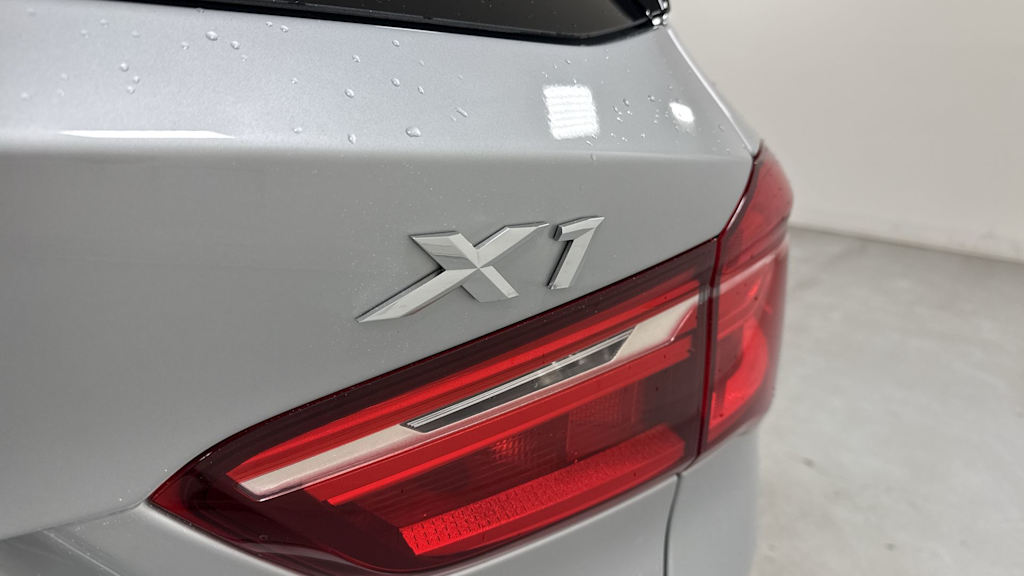 Thumbnail: 2018 BMW X1 - 31