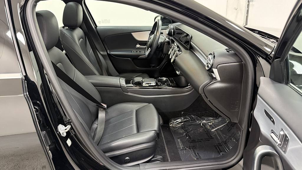 Thumbnail: 2019 Mercedes-Benz A-Class - 31