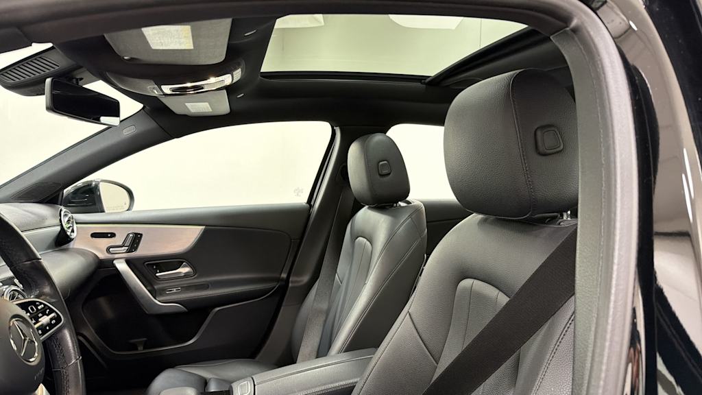 Thumbnail: 2019 Mercedes-Benz A-Class - 28