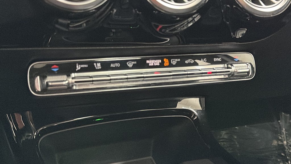 Thumbnail: 2019 Mercedes-Benz A-Class - 6