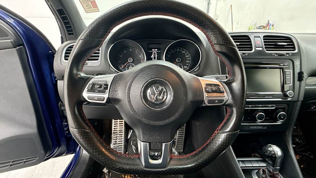 Thumbnail: 2013 Volkswagen Golf - 8