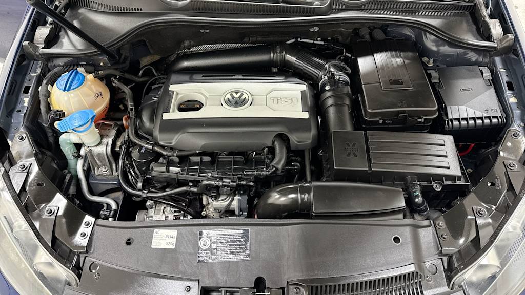 Thumbnail: 2013 Volkswagen Golf - 7